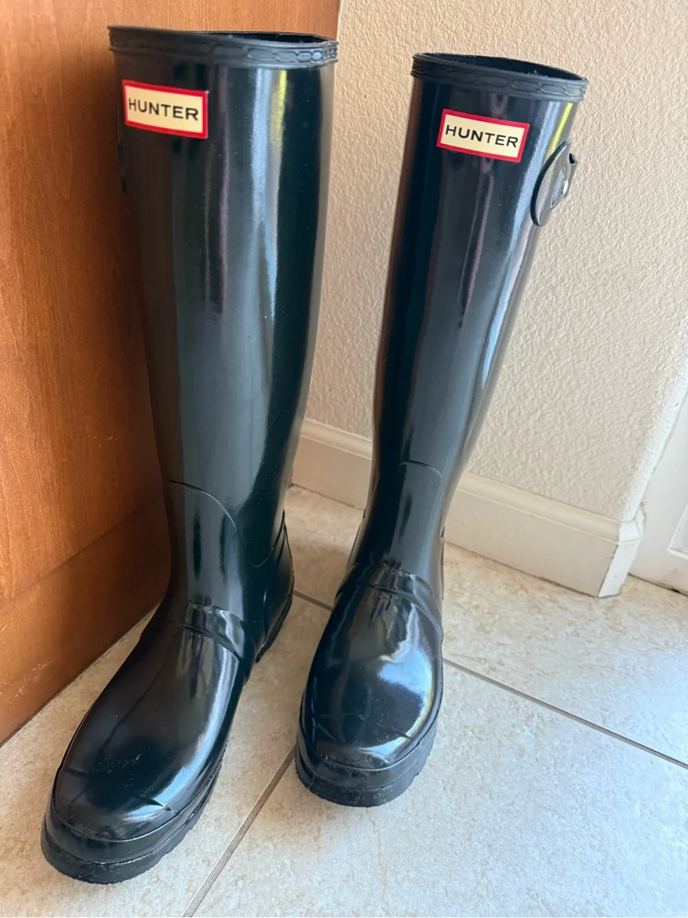 Hunter Black Rain Boot Interior Label